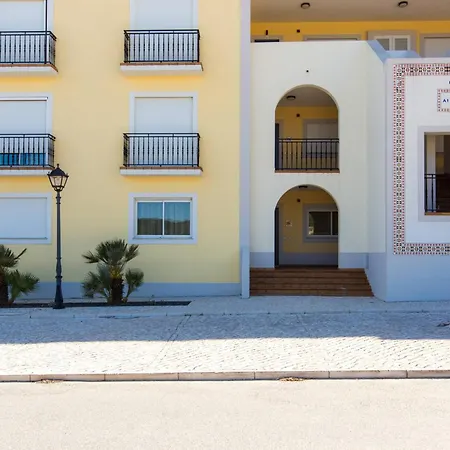 T2 Sea View, Pool, Golf, Private Terrace, Del Rey, Obidos A1 Apartment