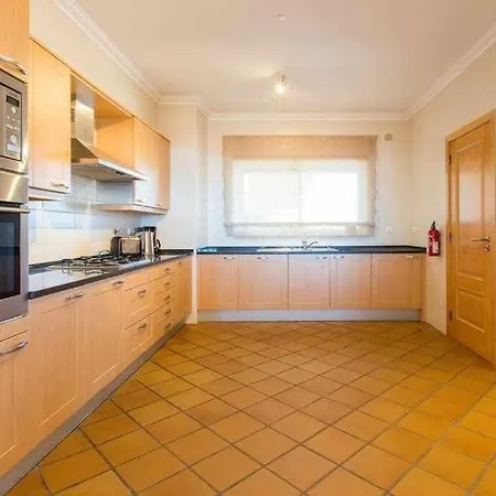 Apartmán T2 Sea View, Pool, Golf, Private Terrace, Del Rey, Obidos A1 Amoreira (Leiria)
