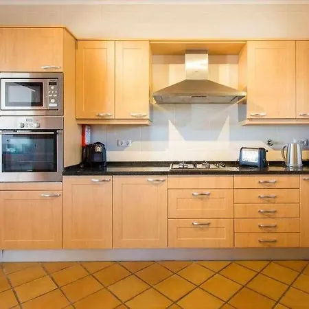 Apartamento T2 Terraço Privativo Vista Mar Del Rey A1