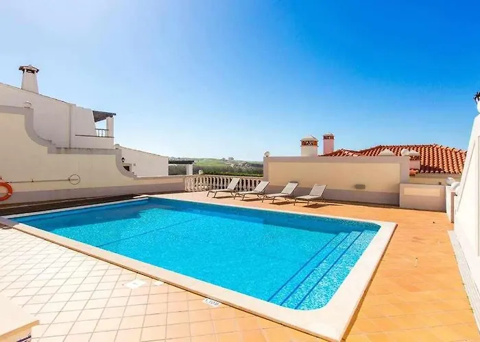 T2 Sea View, Pool, Golf, Private Terrace, Del Rey, Obidos A1 Daire